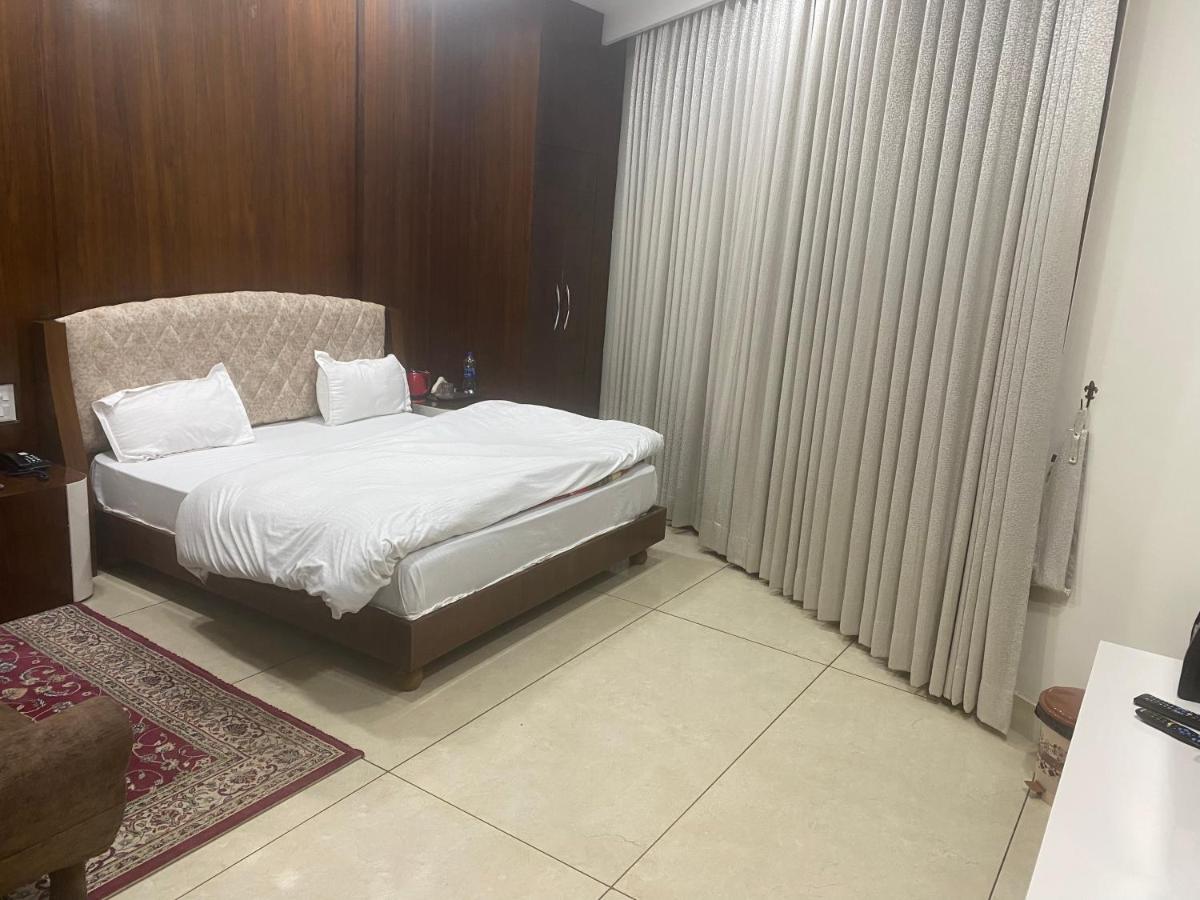Hotel Temple View Inn Anandpur Sāhib Extérieur photo