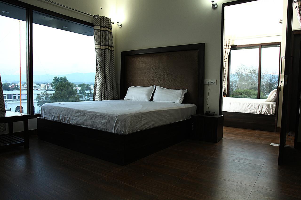 Hotel Temple View Inn Anandpur Sāhib Extérieur photo