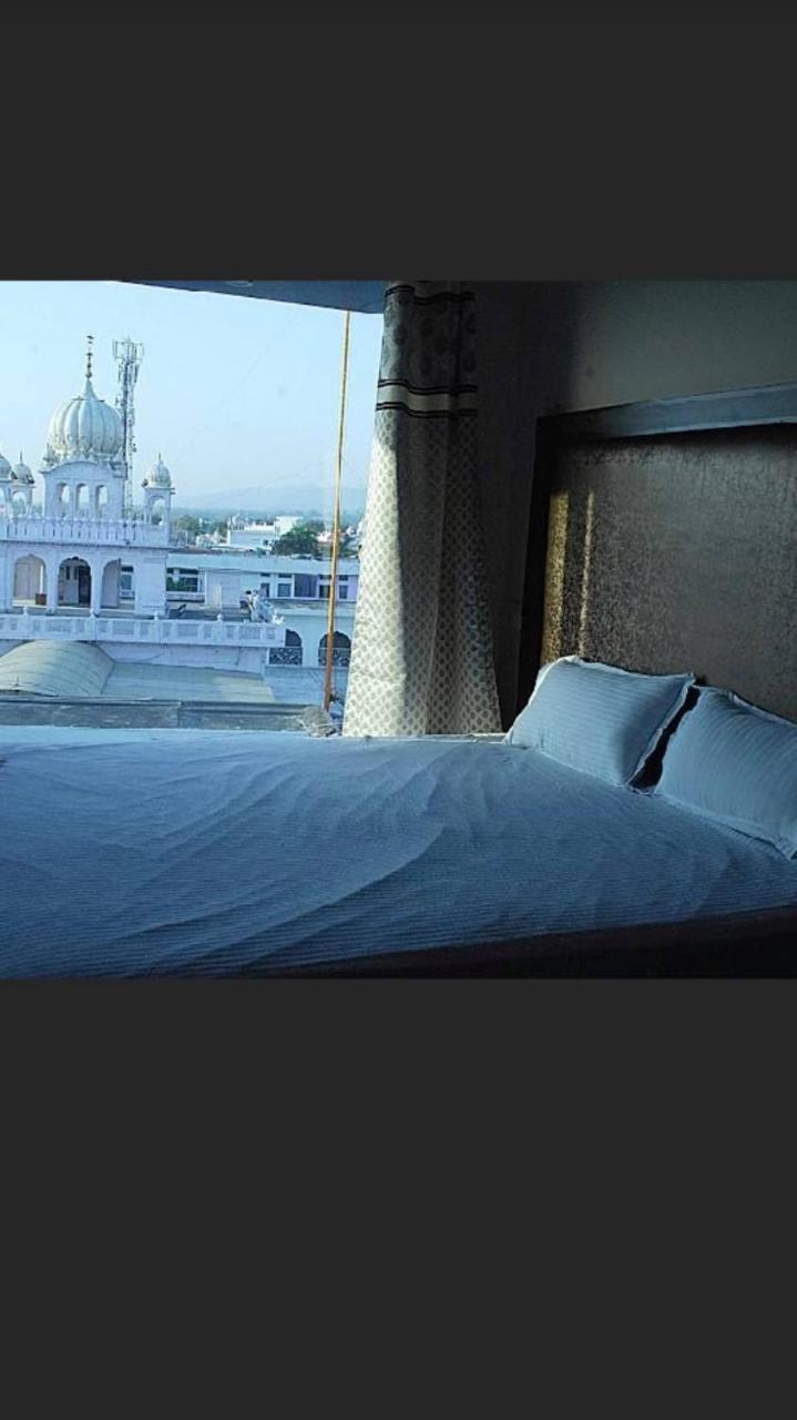 Hotel Temple View Inn Anandpur Sāhib Extérieur photo